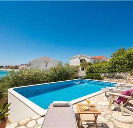 4 Bedroom Villa with Pool near Milna, Brac Island Sleeps 8 